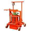 2014 Hot Sale in India Qm40A Egg Laying Mobile Block Making Machine